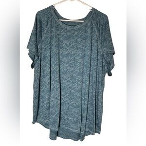 Tek Gear Teal Patterned Short Sleeve Top